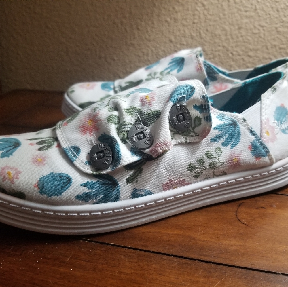 Catcus Blowfish Sneakers.